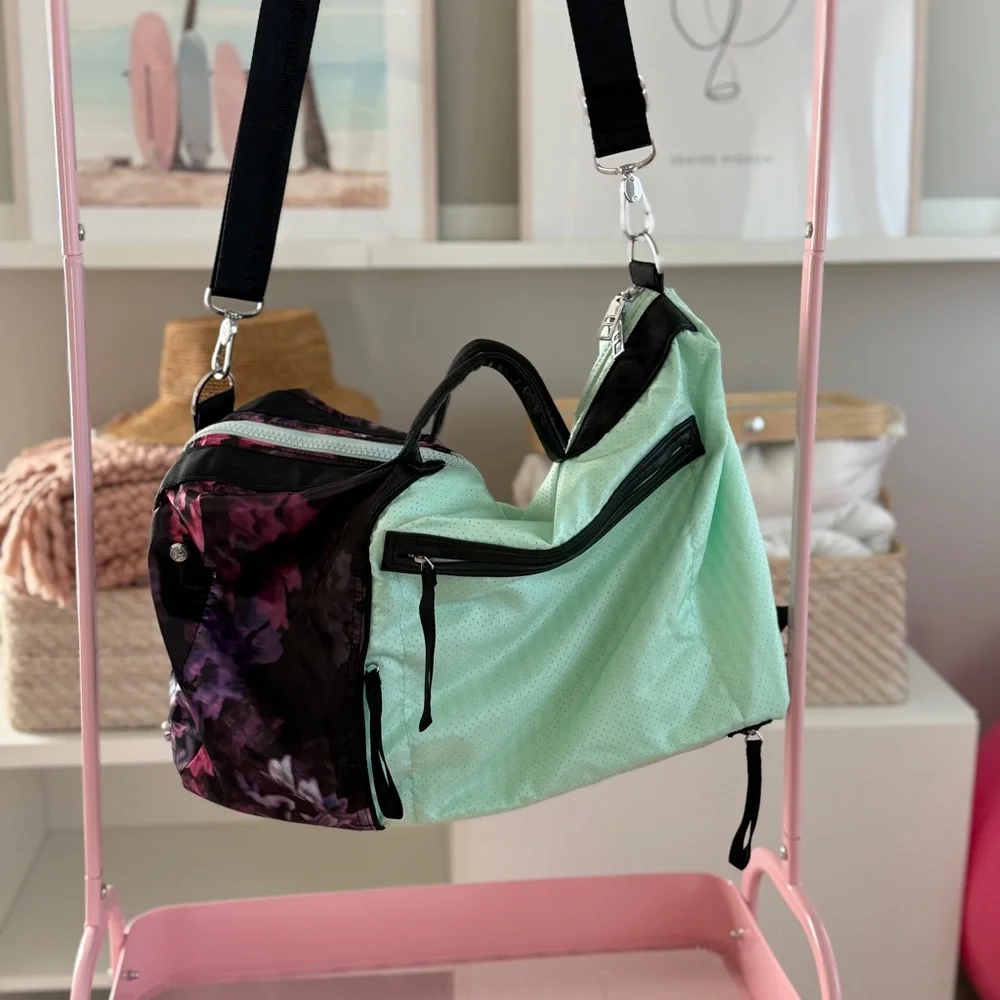 Lululemon Do It Up Duffle | Mint Moment Floral | One Size